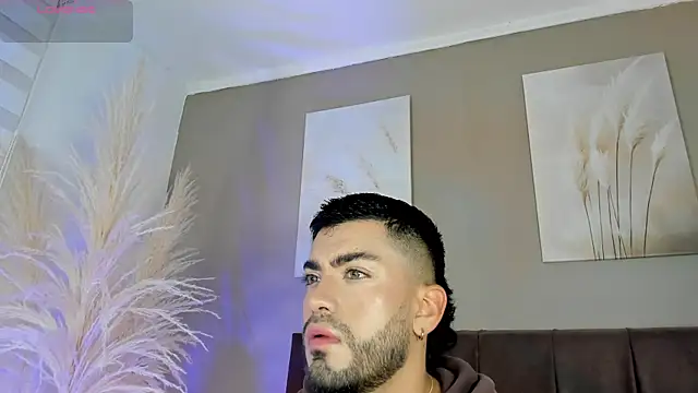 Alexander Diazz online show from July 2026 02:22:02 PM