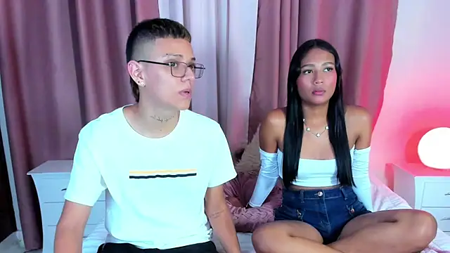 pocahontas and smith online show from April 2026 02:44:01 AM