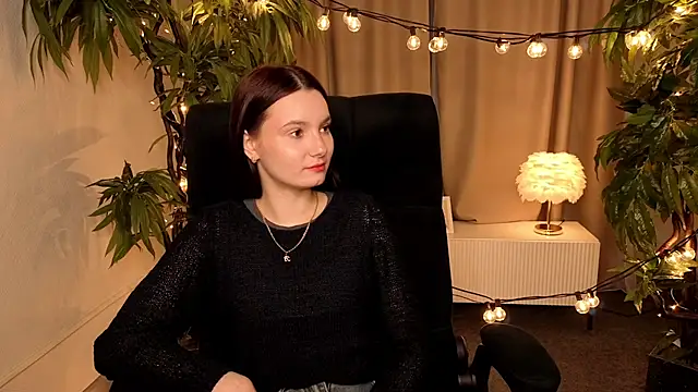 MarieFuller online show from April 2026 07:47:01 AM