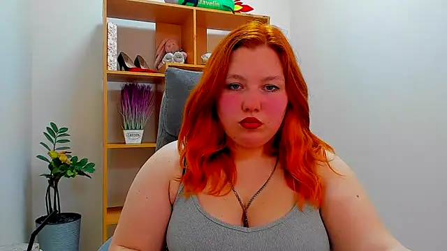 Snapshot of Aillia-Rous chatting on April 2026 07:56:01 AM Aillia-Rous online show from April 2026 07:56:01 AM