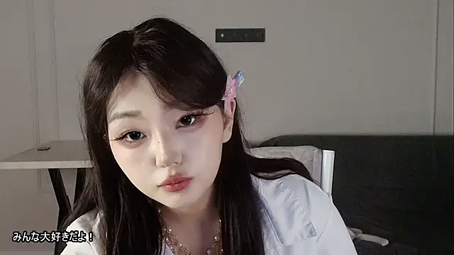 Snapshot of lissa_meiji chatting on April 2026 07:08:02 PM lissa meiji online show from April 2026 07:08:02 PM