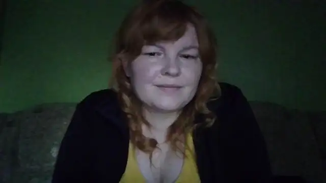 KrisryOxNikss online show from April 2026 04:31:02 PM