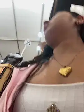 Snapshot of mariana-0306 chatting on April 2026 04:34:01 PM mariana-0306 online show from April 2026 04:34:01 PM