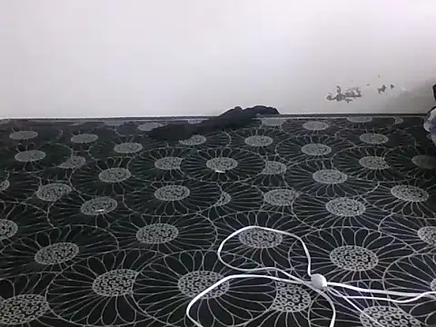 Snapshot of Sinovuyo9 chatting on April 2026 07:58:02 PM Sinovuyo9 online show from April 2026 07:58:02 PM