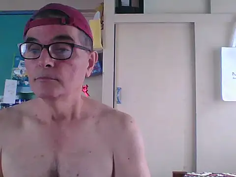 Snapshot of scotty-friends chatting on June 2026 04:27:01 PM scotty-friends online show from June 2026 04:27:01 PM