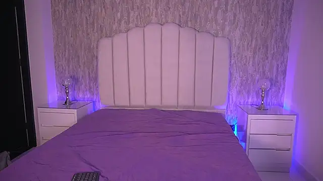 Snapshot of anne_bb chatting on April 2026 07:19:01 PM anne bb online show from April 2026 07:19:01 PM