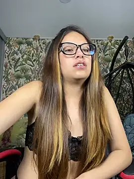 Snapshot of Ambar_Zaf chatting on May 2026 01:02:02 AM Ambar Zaf online show from May 2026 01:02:02 AM