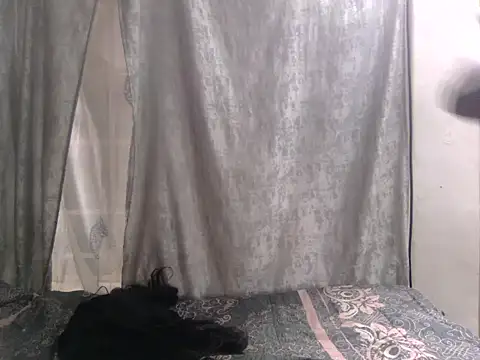 Snapshot of Scarlettxx_22 chatting on April 2026 07:13:02 AM Scarlettxx 22 online show from April 2026 07:13:02 AM