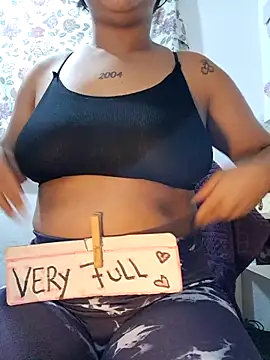 Snapshot of Brunette_Dirty_Messy chatting on April 2026 11:42:01 PM Brunette Dirty Messy online show from April 2026 11:42:01 PM