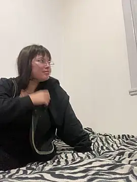 cherryxxox online show from May 2026 02:08:02 AM