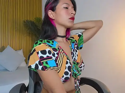 Snapshot of rosalita4_ chatting on April 2026 07:19:02 PM rosalita4 online show from April 2026 07:19:02 PM