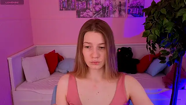 Vanessa   Lui online show from April 2026 04:13:01 PM