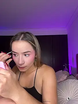 AmyRusso online show from April 2026 10:36:02 PM
