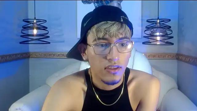 Snapshot of Juan_saul1 chatting on May 2026 05:54:02 PM Juan saul1 online show from May 2026 05:54:02 PM