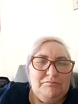 AureliaSky598 online show from April 2026 12:48:02 PM