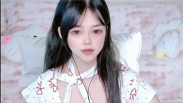 Snapshot of yaya-a chatting on April 2026 08:53:02 AM yaya-a online show from April 2026 08:53:02 AM