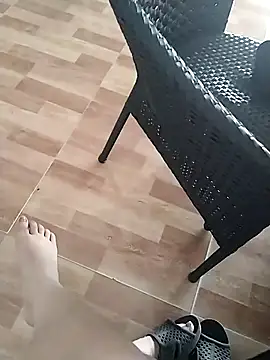 Snapshot of Ninilove_2k chatting on April 2026 06:52:01 AM Ninilove 2k online show from April 2026 06:52:01 AM