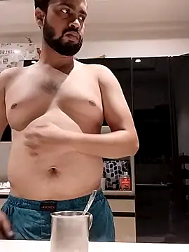 Snapshot of hornydaddy_21 chatting on April 2026 07:31:02 PM hornydaddy 21 online show from April 2026 07:31:02 PM