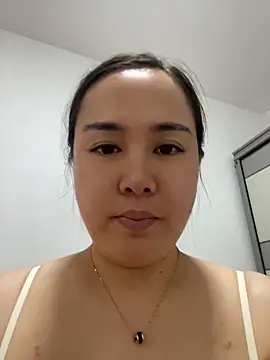 Snapshot of beibei-10 chatting on May 2026 06:19:02 AM beibei-10 online show from May 2026 06:19:02 AM
