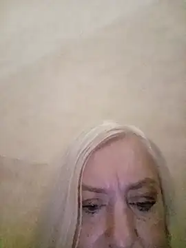 Julia20X online show from July 2026 09:33:01 AM