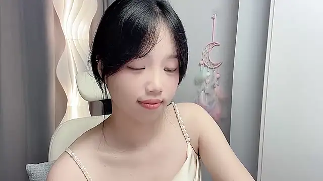 Snapshot of Xiaoqing00 chatting on June 2026 02:33:01 PM Xiaoqing00 online show from June 2026 02:33:01 PM