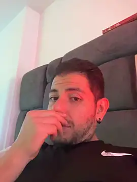 Snapshot of Roman_Belmont chatting on April 2026 07:42:01 PM Roman Belmont online show from April 2026 07:42:01 PM