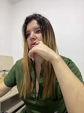 Snapshot of amelia_16 chatting on May 2026 01:32:02 PM amelia 16 online show from May 2026 01:32:02 PM