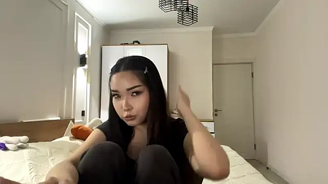 MardellHeavrin online show from April 2026 02:00:02 PM