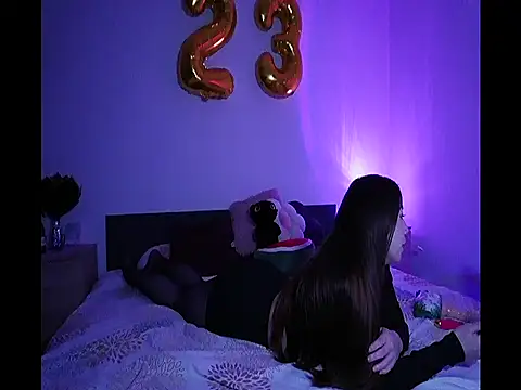 VivaLu online show from April 2026 06:02:01 PM