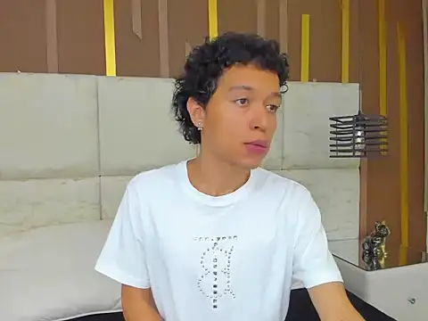 Snapshot of NobaCortez chatting on April 2026 03:12:01 AM NobaCortez online show from April 2026 03:12:01 AM