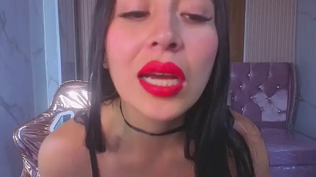 Snapshot of Velvet_celeste_b chatting on May 2026 12:44:01 PM Velvet celeste b online show from May 2026 12:44:01 PM