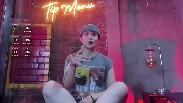 Snapshot of MissaelRossi chatting on April 2026 07:40:02 PM MissaelRossi online show from April 2026 07:40:02 PM