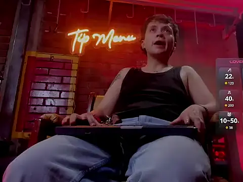 Snapshot of MissaelRossi chatting on April 2026 07:42:01 PM MissaelRossi online show from April 2026 07:42:01 PM