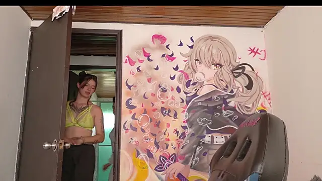 Snapshot of Lucia_evans21 chatting on April 2026 08:47:01 PM Lucia evans21 online show from April 2026 08:47:01 PM