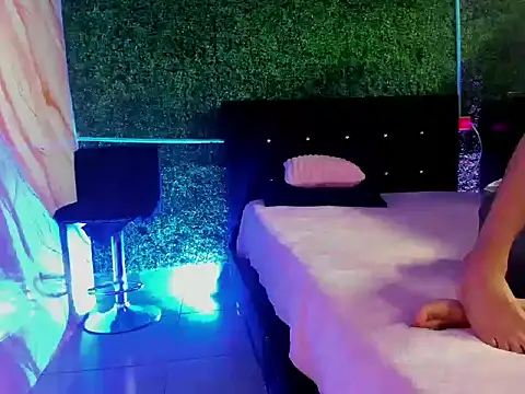 Snapshot of rafael_velvet chatting on April 2026 01:38:01 PM rafael velvet online show from April 2026 01:38:01 PM