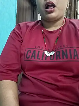 Snapshot of bhabhi-lovely chatting on April 2026 02:26:02 AM bhabhi-lovely online show from April 2026 02:26:02 AM