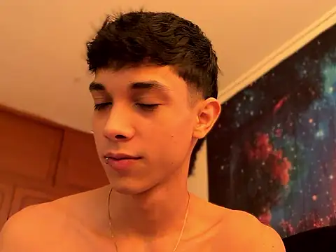 RoughDiamond  online show from April 2026 08:26:02 PM