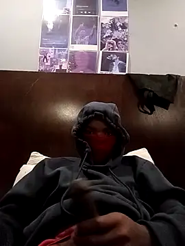 Snapshot of Nkazimulz chatting on April 2026 09:41:02 PM Nkazimulz online show from April 2026 09:41:02 PM