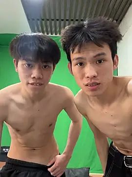 Snapshot of titi-999 chatting on April 2026 09:26:01 AM titi-999 online show from April 2026 09:26:01 AM