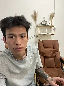 Snapshot of titi-999 chatting on April 2026 08:20:01 AM titi-999 online show from April 2026 08:20:01 AM