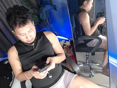 Soctober online show from June 2026 07:04:02 PM