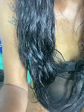 Snapshot of Debbaby chatting on April 2026 01:43:02 AM Debbaby online show from April 2026 01:43:02 AM