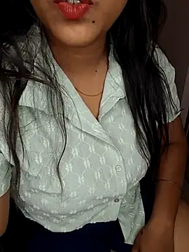 Tamilmoon006 online show from June 2026 05:56:01 AM
