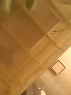 MrBustNut2026 online show from April 2026 09:15:01 PM