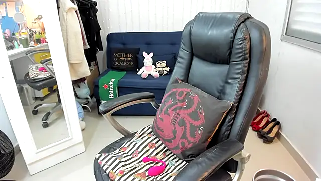 amaracamgirl online show from March 2025 02:29:02 PM