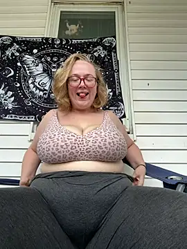 Kenzibb3 online show from July 2026 04:00:01 PM