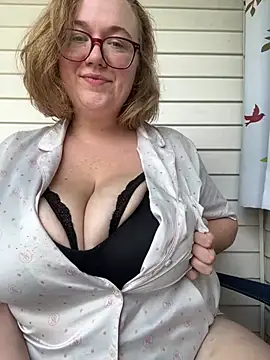 Kenzibb3 online show from July 2026 03:47:01 PM