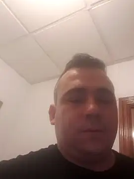 Snapshot of Ismael993A chatting on May 2026 11:26:01 AM Ismael993A online show from May 2026 11:26:01 AM