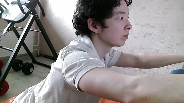 Miklaxyk online show from April 2026 12:31:01 PM