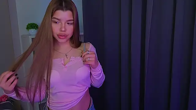 DelenaRines online show from April 2026 06:49:02 AM